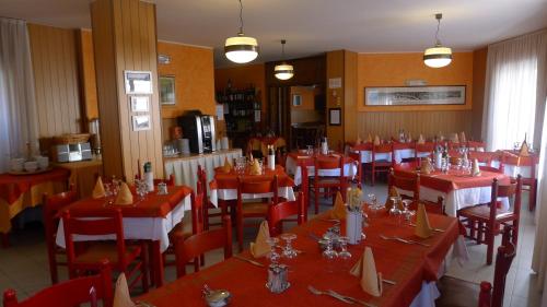 Restoran atau tempat lain untuk makan di Hotel La Lanterna