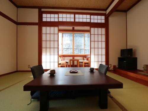 旅館鳥屋沢