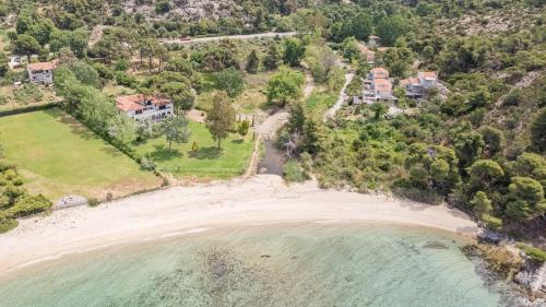 Hacienda Beachfront Villa, Spathies
