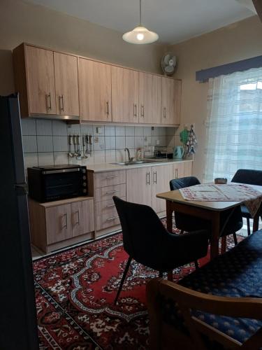 "ΑΡΜΟΝΊΑ" ΔΙΑΜΕΡΙΣΜΑ, ΚΑΛΑΜΑΤΑ-"HARMONY" apartment, Kalamata