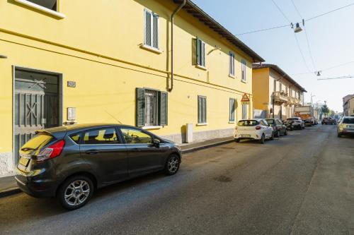 GuestHost - Cozy Apartment X3 near Gorla MM1