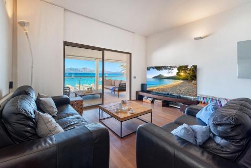 Can Mir - Frontline, Large Balcony & Sea View