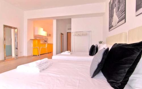 Milan Sparkle Suites - Stay Chic in the City