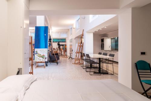 Artist Loft Via Cirene - Design, Comfort e WiFi
