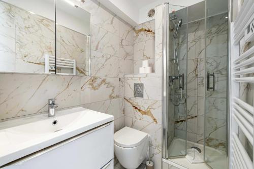 Modern, A C Duplex - 3BDR 6P - Cannes