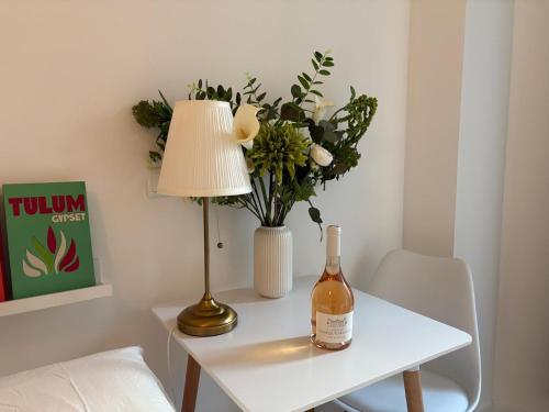 New 923 Suite Scarlett - Cosy Apartment Paris Center