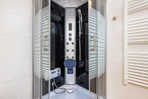 a server room with a glass wall at Landhaus Bleckede - App 2 Lüneburg in Bleckede