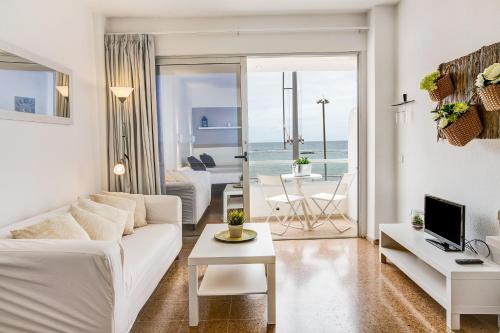 Apartamento frente al mar 103