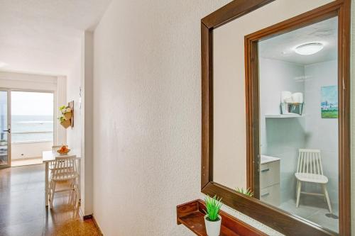 Apartamento frente al mar 103