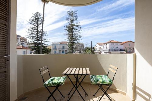 Casa Blue Horizon - Seaview, Brand New