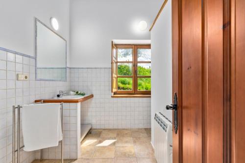 El Malvis tesisinde bir banyo