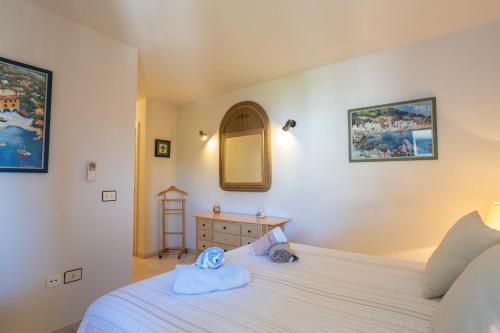Apartment with Swimming-pool photo 18