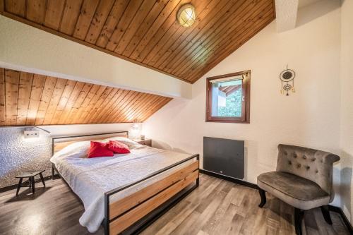Postel nebo postele na pokoji v ubytování Fleury