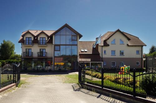Domki, Apartamenty i Pokoje RAFA