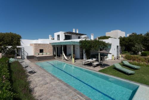 Villa Celeste-Essaouira, piscine chauffée, vue sur la campagne