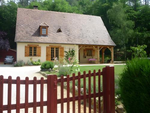 Sous le Tilleul, Chez Joelle et Guy