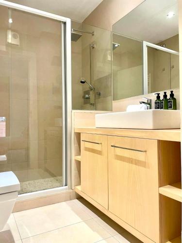 Penthouse with amazing terrace, 9p 3bd