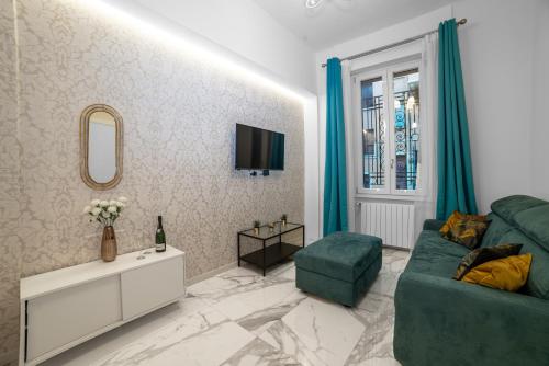 Bright Suite '44' Cosy And Central