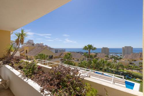Spacious apartment Puerto Alto