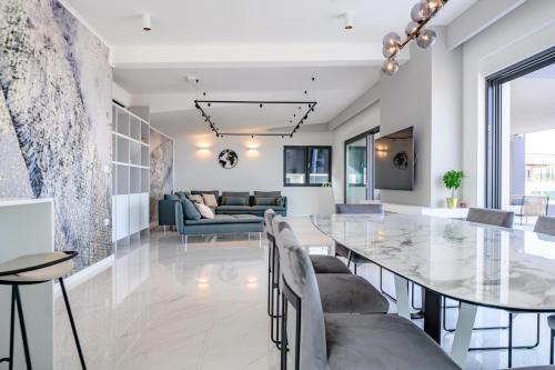 Luxury Penthouse Mia with panoramic sea view by Irundo