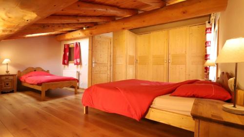 Postel nebo postele na pokoji v ubytování Chalet l'Alpaga