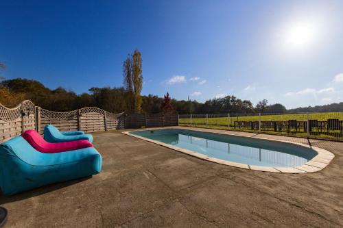 Piscina a L'Ecurie o a prop