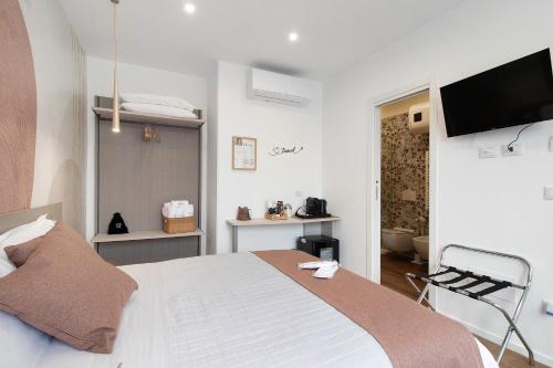 Anita Rooms Bari photo 57