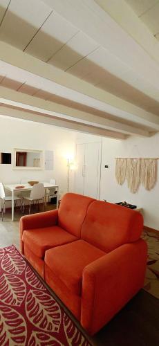 La casa di Francine a 100mt da Piazza Plebiscito