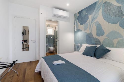 Anita Rooms Bari photo 22