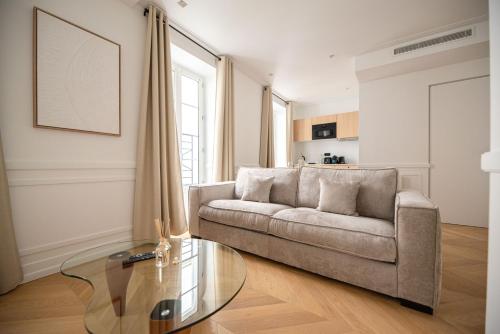 Elegant Apartment in Central Paris - with AC