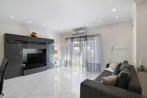 Vila Alonzo