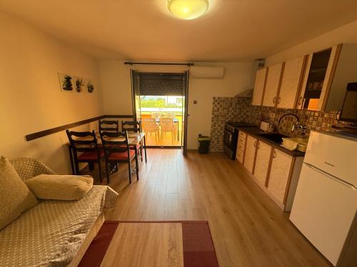 Apartmani Petunia