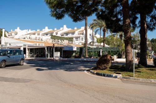 Apartment located walking distance of Puerto Banús