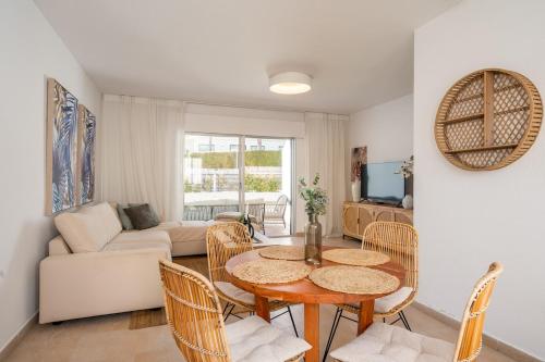 Apartment located walking distance of Puerto Banús