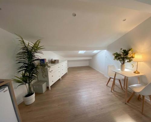 932 Suite Margot - Cosy Apartment Paris Center
