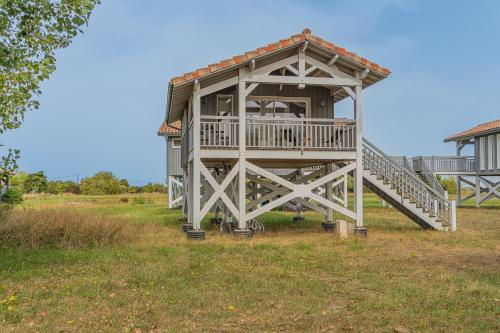 Un studio sur pilotis