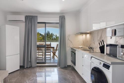 Magnificent Beach Apartment
