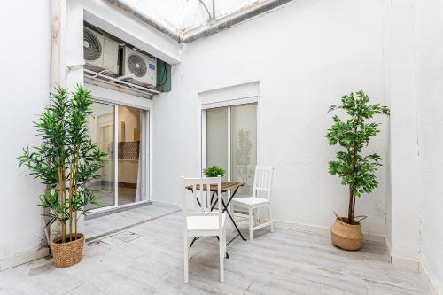 Luminous & Spacious Flat near the Port of Valencia