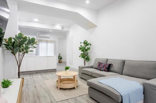 Luminous & Spacious Flat near the Port of Valencia