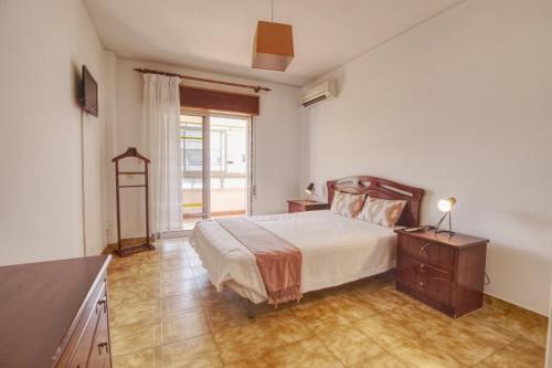 Quarteira Apartment With Pool