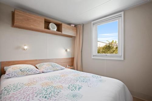 Mobilhome tout confort avec piscine