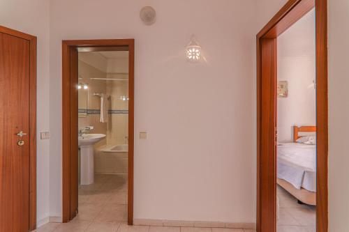 Oura 11ºe - Vista Mar, com piscina