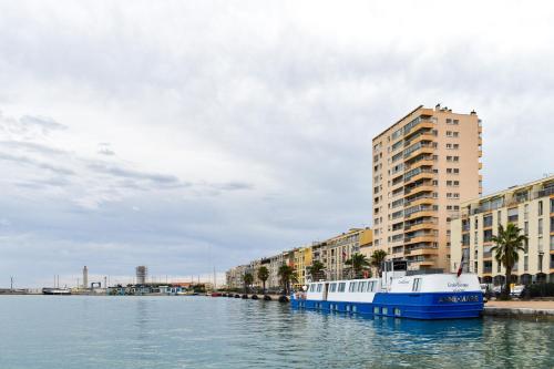 F4 Traversant, 75m2 Avec Garages