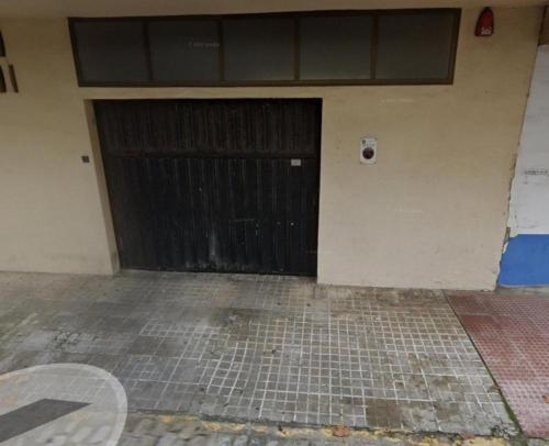 San Felipe Neri Free Parking