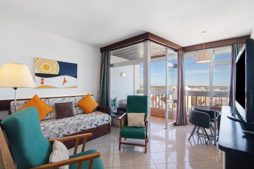 Beach Apartment with Ocean view