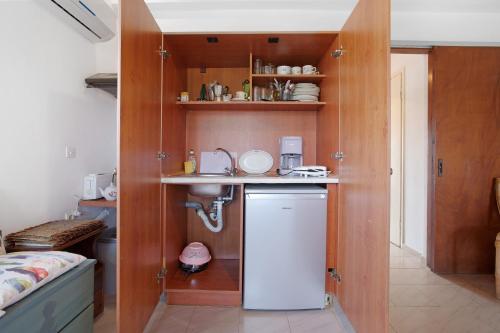 Areti Orfeas Two-bedroom Apartment