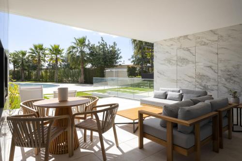 Lake 24 Luxury Apartment - By HD