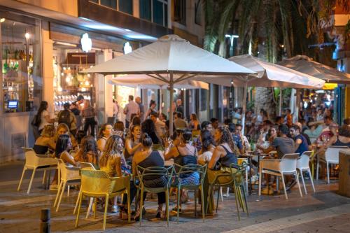 Las Canteras Beach Life Apartment