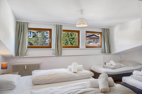 Haus Excelsior Top 40