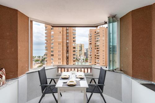 Las Palmeras marina view